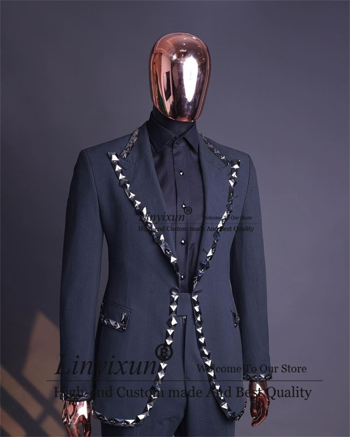 Young Men Formal Wear - Customized Crystal Embroidery Tuxedo Men Suits